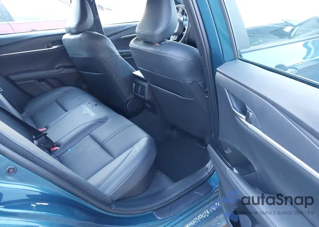 4T1DBADK1SU031360: 43959778