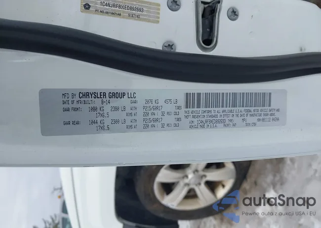 1C4NJRFBXED892693: 43959792