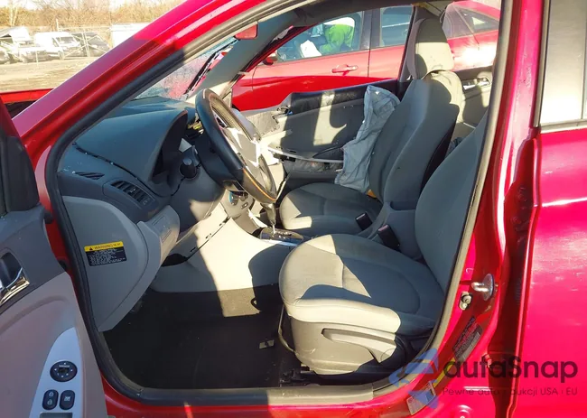 KMHCU5AEXCU035095: 43959844