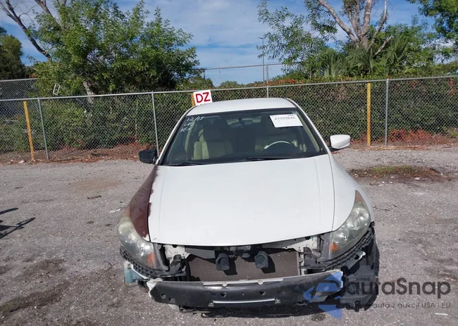 1HGCP2F66CA190175: 43959846