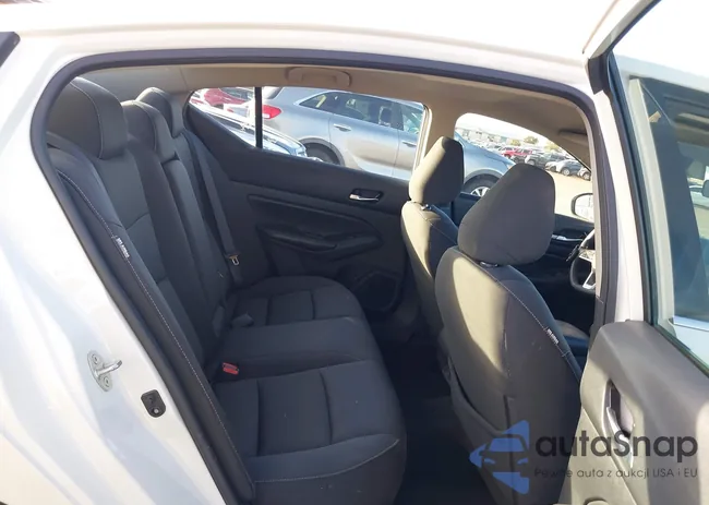 1N4BL4DV2NN350291: 43959895