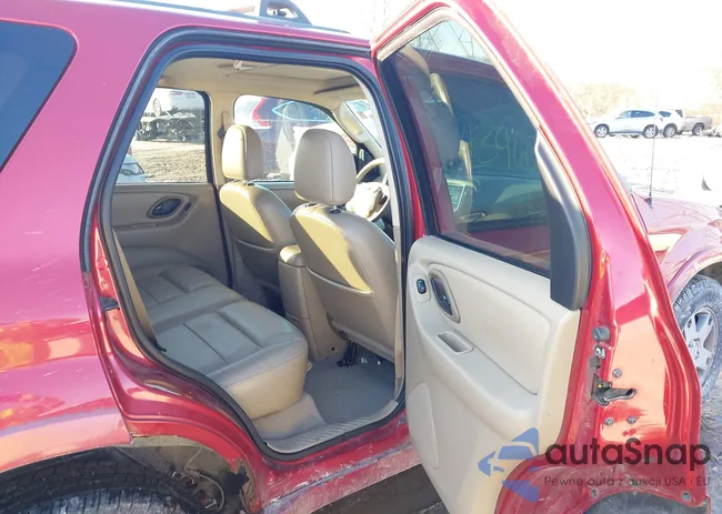 1FMYU94105KA56445: 43960064