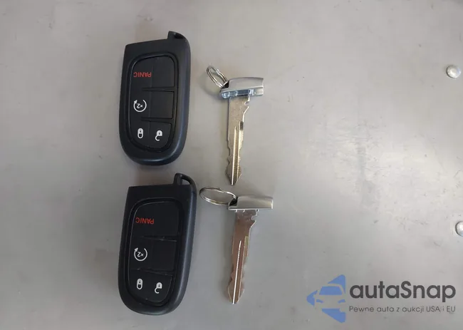 1C4PJMLB4KD211116: 43960151