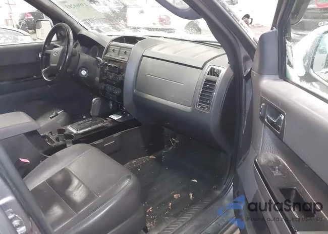 1FMCU0EG7BKC17216: 43960203