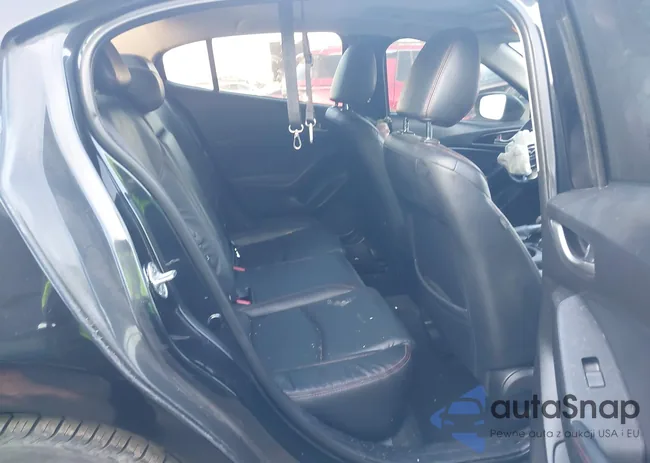 3MZBM1W74FM145584: 43960302