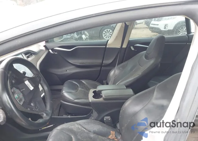 5YJSA1H14EFP38336: 43960309