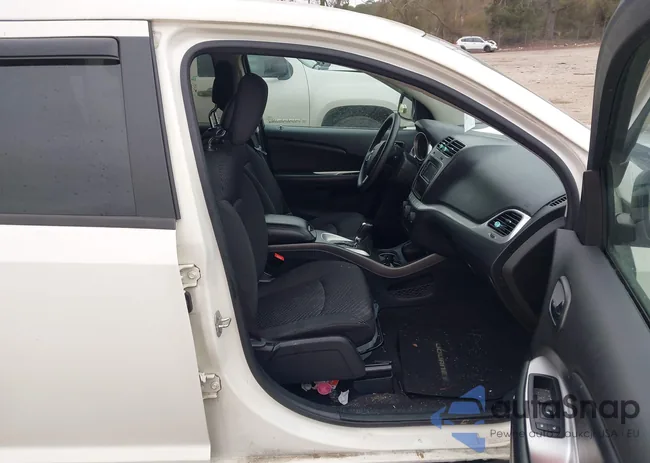 3C4PDCAB1HT691297: 43960338