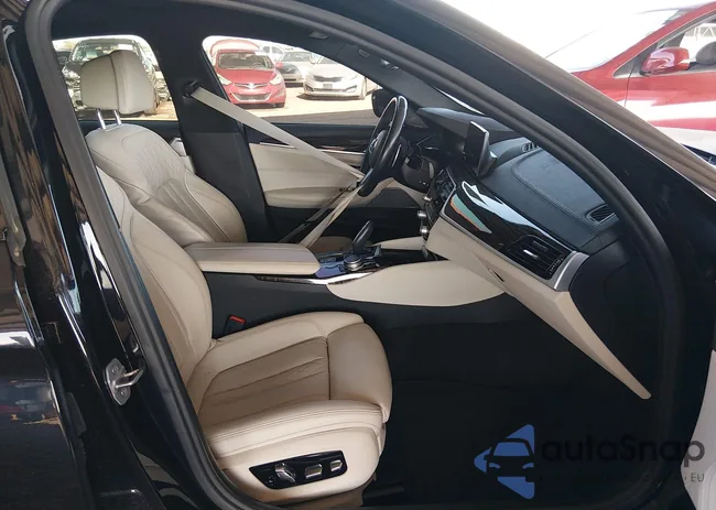 WBAJR3C05LCE46896: 43959550