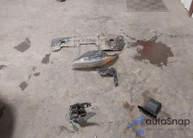 1FADP3F25GL405504: 43959563