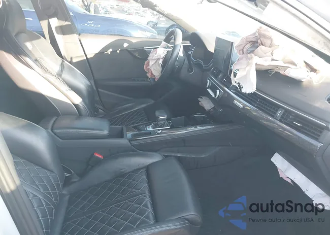 WAUB4AF46LA050670: 43959583