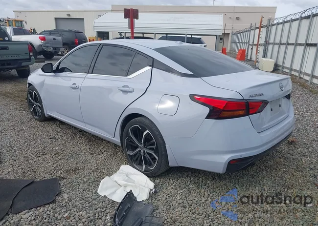 1N4BL4CV3RN302578: 43959586