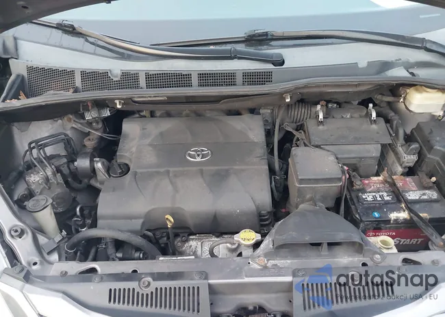 5TDYK3DC9FS640975: 43959593