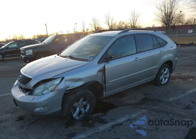 2T2HK31U18C051228: 43959740