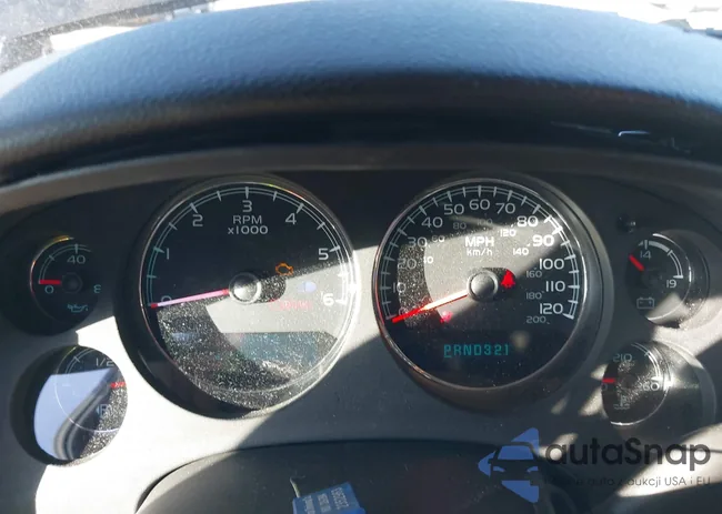 1GNFC13J37R142044: 43960754