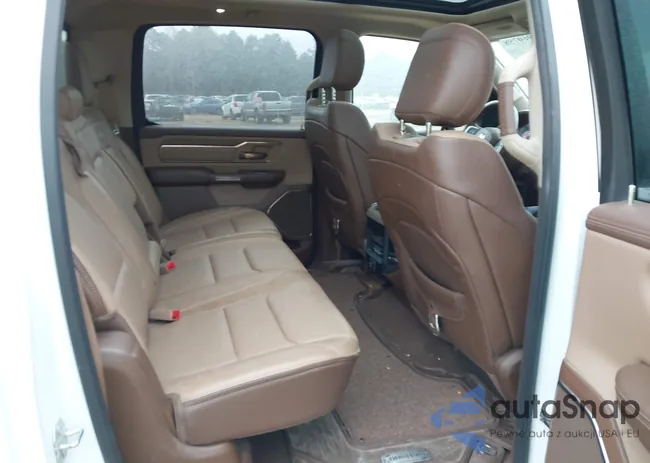 1C6SRFKT8KN563397: 43960758