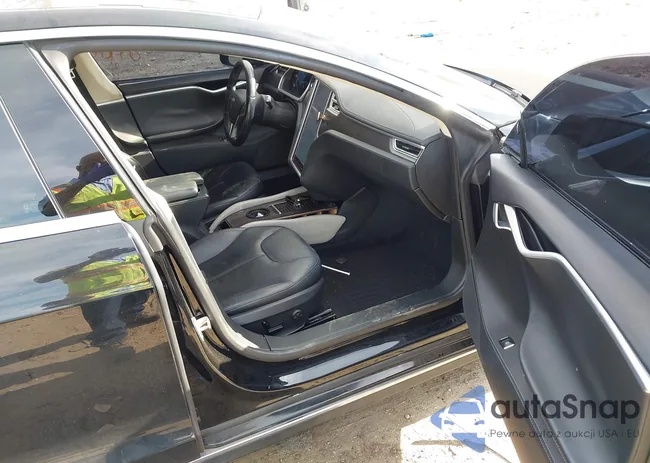 5YJSA1DP6DFP26164: 43960864