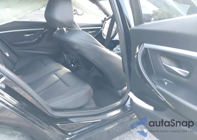 WBA8E9C50GK645355: 43960894