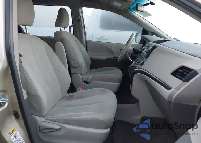 5TDKA3DC0CS012176: 43960903