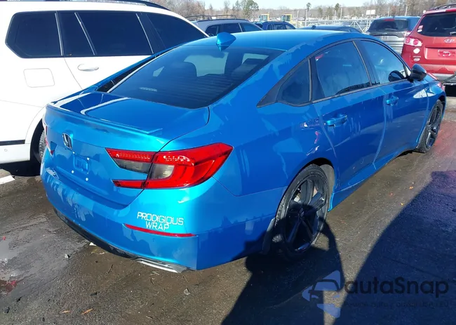 1HGCV1F37JA158984: 43960909