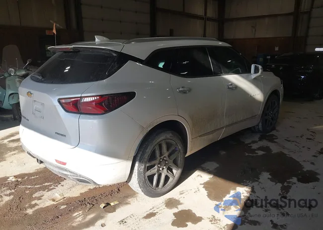 3GNKBLRS2LS621513: 43960964