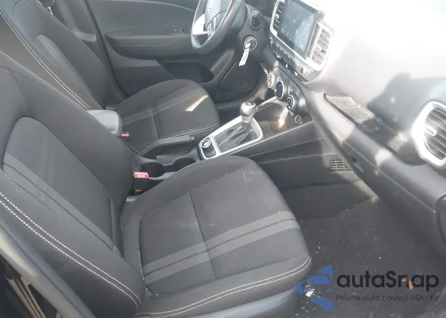 KMHRC8A3XNU199916: 43960970