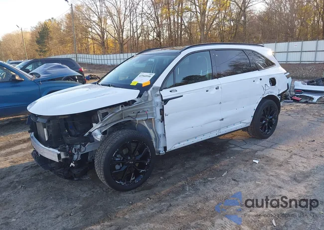 5XYRK4LF9MG058987: 43960998