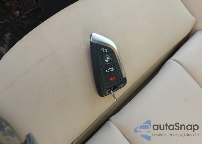 5UXTY3C05M9E86875: 43961037