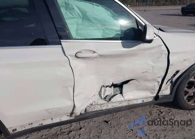 5UXTY3C05M9E86875: 43961037