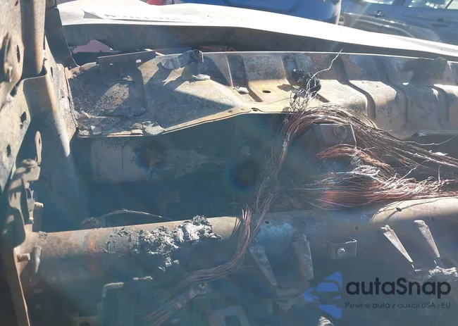 1N6BA1F49JN521600: 43961068