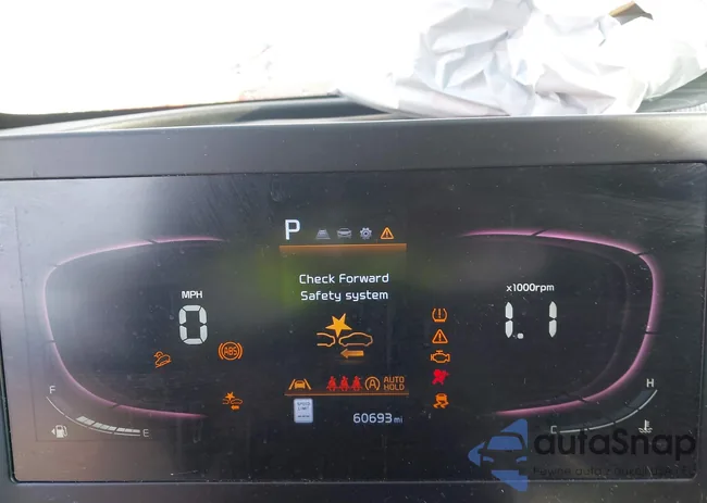 KNDPU3AF7P7117213: 43961074