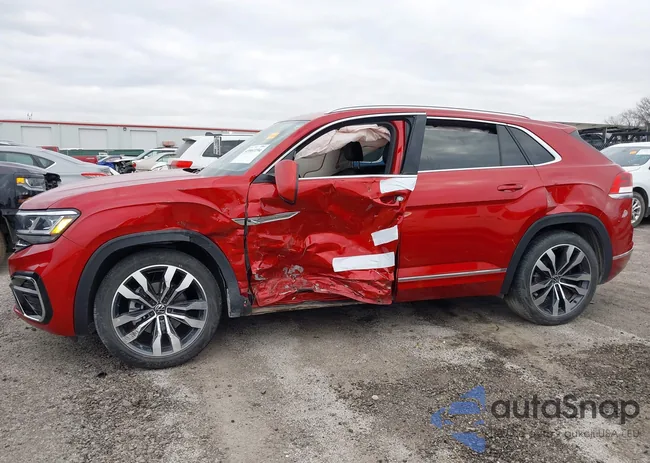 1V2FE2CA4PC206702: 43961194