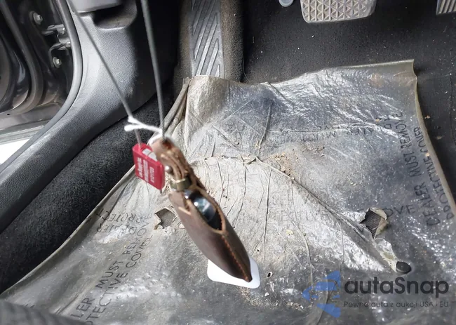 1G1BE5SM3H7162076: 43961205