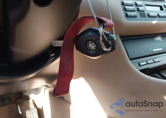 WBAEV53484KM06926: 43961242