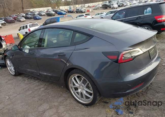 5YJ3E1EA7PF452870: 43961259