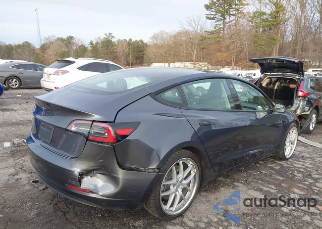 5YJ3E1EA7PF452870: 43961259