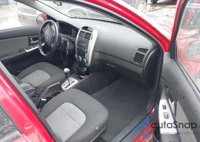 KNAFE161375004720: 43961330