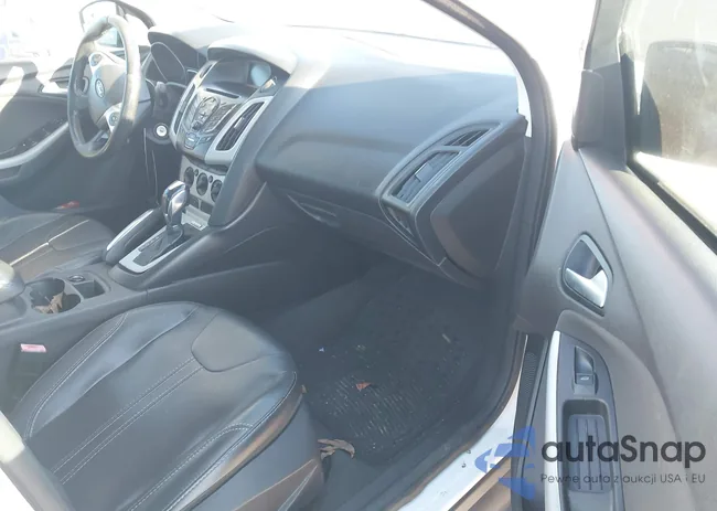 1FADP3F29DL186901: 43961334