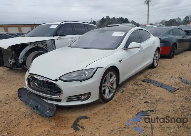 5YJSA1DP0DFP21946: 43960354