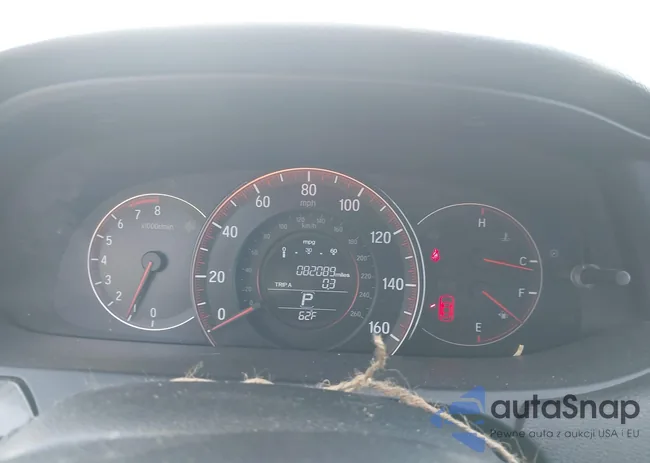 1HGCR2F5XGA052937: 43960435