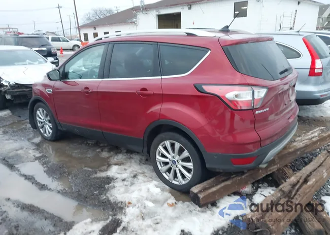 1FMCU9J92JUA33719: 43960457