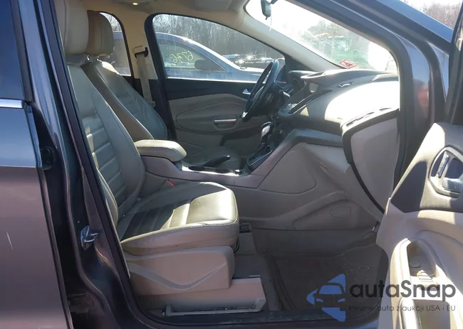 1FMCU9G90EUB75404: 43960513