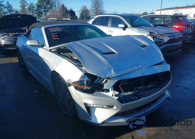 1FATP8UHXJ5166933: 43960545