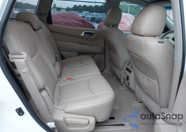 5N1AR2MM8EC605758: 43960578