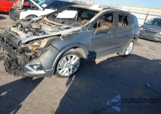 LRBFX3SX7LD157120: 43960612