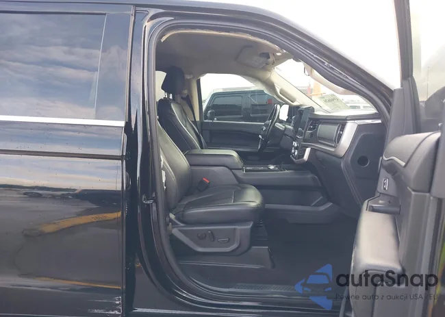 1FMJU1H81PEA01577: 43960620