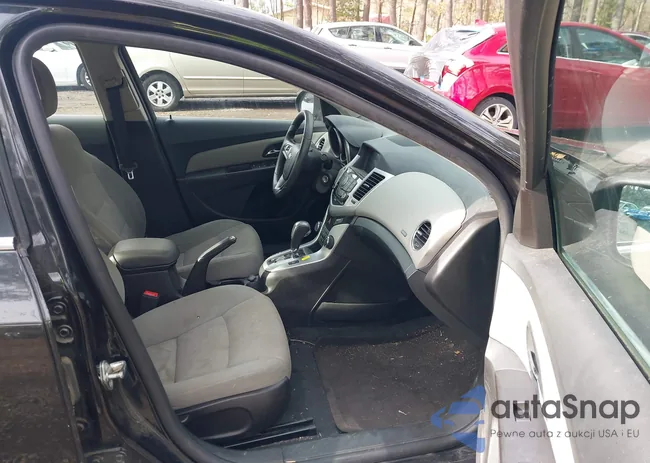 1G1PE5SB0G7179260: 43960716