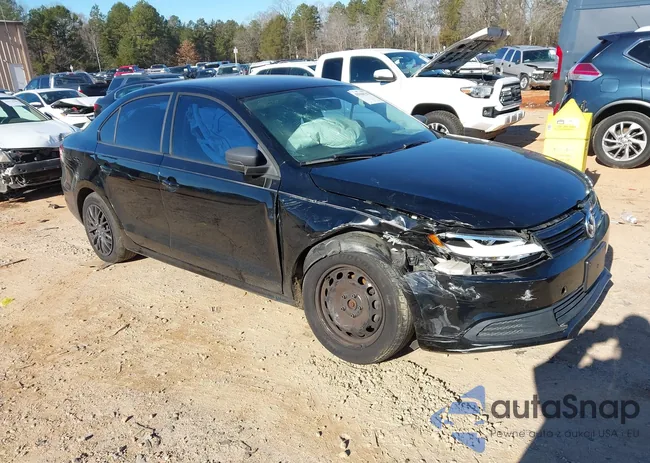 3VWD17AJ2EM219560: 43960735