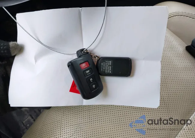 4T1BK1EB0DU069073: 43961756