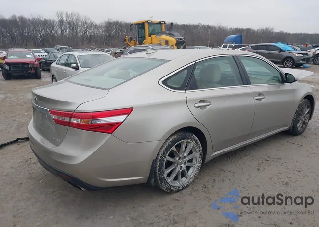 4T1BK1EB0DU069073: 43961756