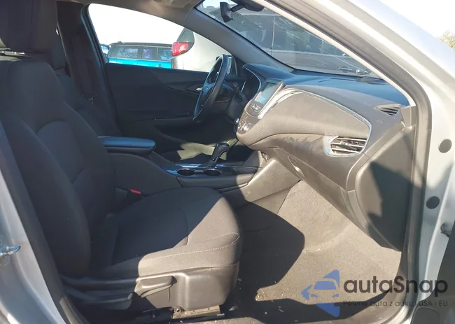 1G1ZD5ST5JF139564: 43961829